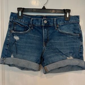 Gap denim shorts, sz28 petite, 5” inseam